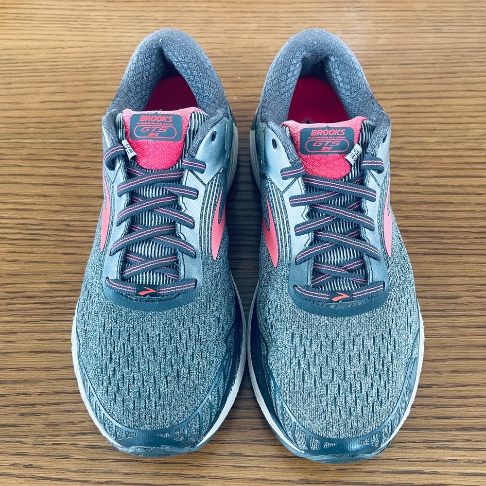 Brooks 1202681B079 Women's Adrenaline GTS 18 Ebony/Silver/Pink Sneakers Sz 9.5 - Picture 4 of 16